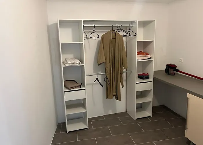 Apartman Cher Stephane Magrie